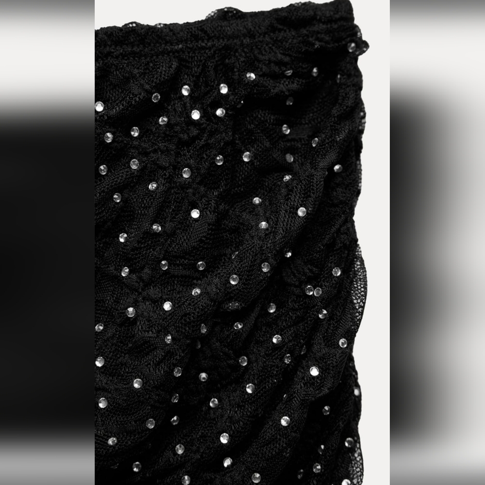 Elegant Zara Jewel Lace Midi Skirt - Picture 7 of 10